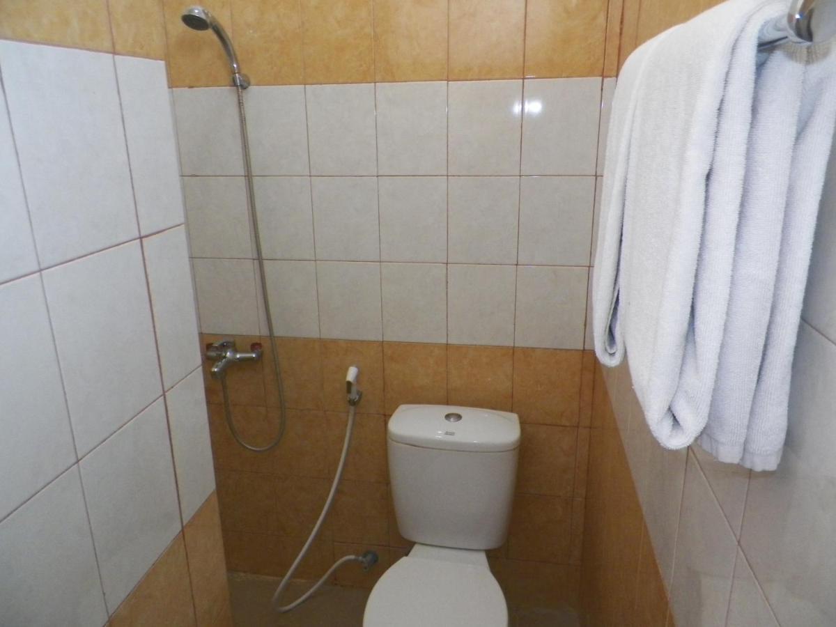 Al-Badar Hotel Syariah Macáçar Quarto foto